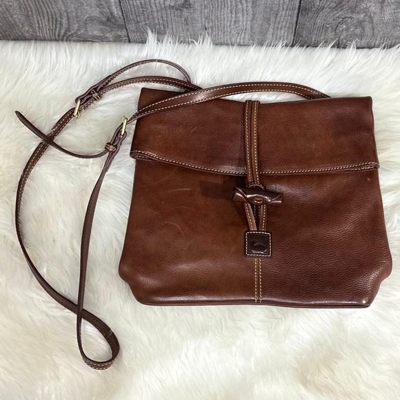 Dooney & Bourke Florentine Handtasche Medium Toggle Crossbody - Elegante Umhängetasche Aus Italien